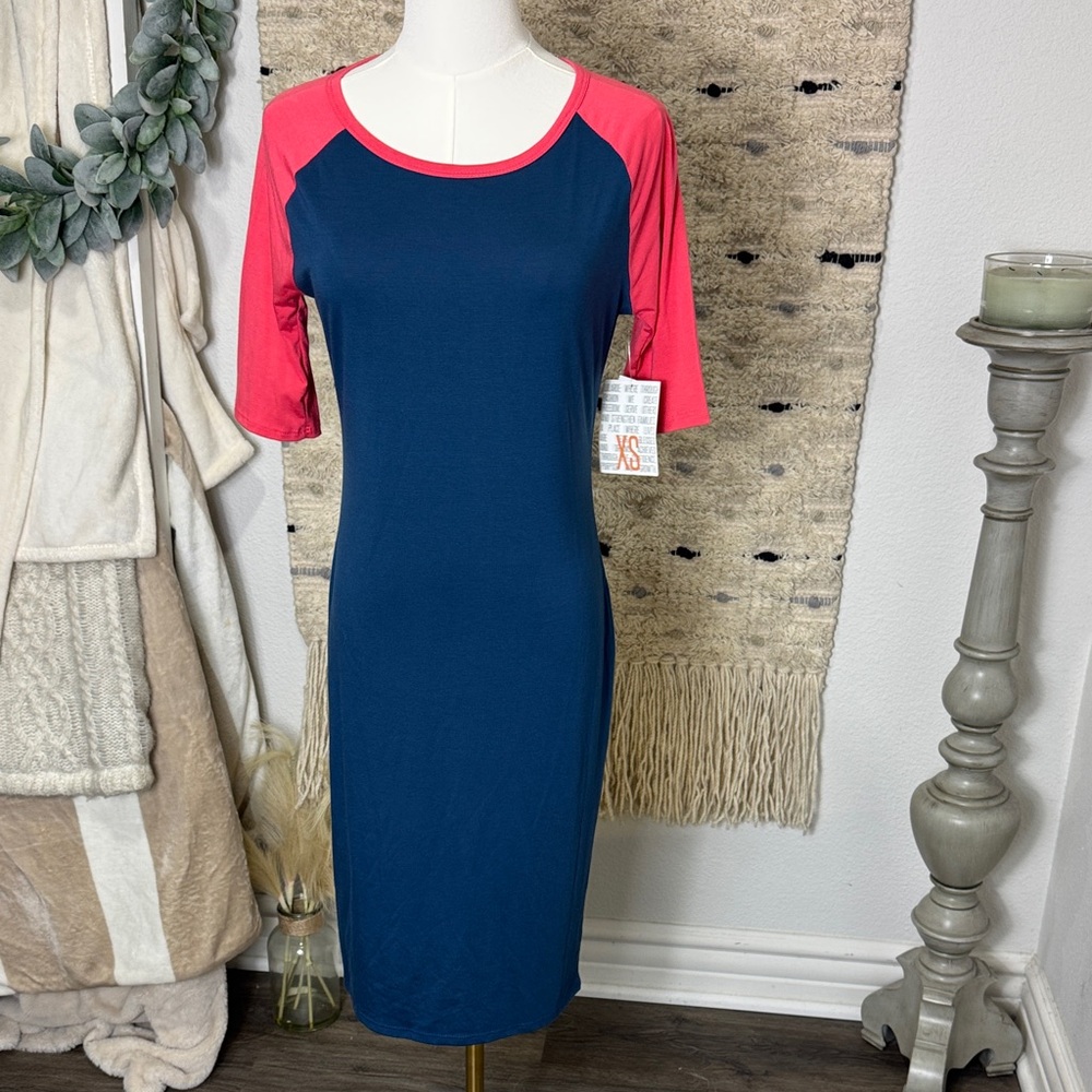 NWT LuLaRoe Julia Navy and Pink Midi t shirt Dress size xS